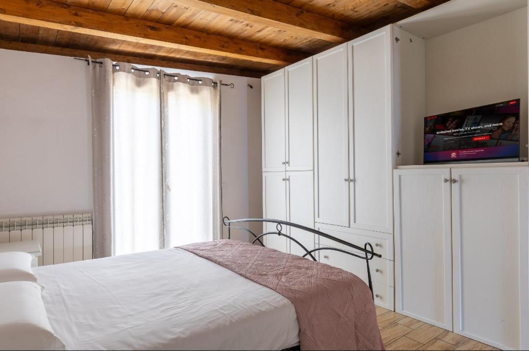 Sunrise Home Φιουμιτσίνο Εξωτερικό φωτογραφία